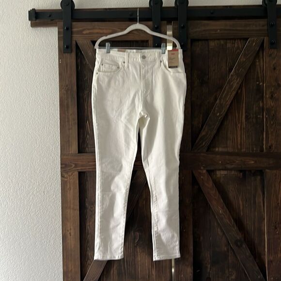 NWT 721 HIGH-RISE SKINNY A HIGH RISE SLIM THROUGH THE HIP AND THIGH - Picture 5 of 16